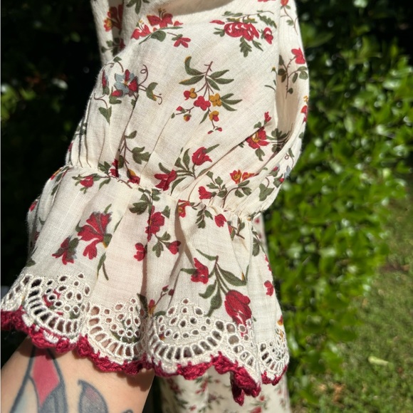 Doen Rietta dress in wildflower whisper floral - Picture 11 of 14